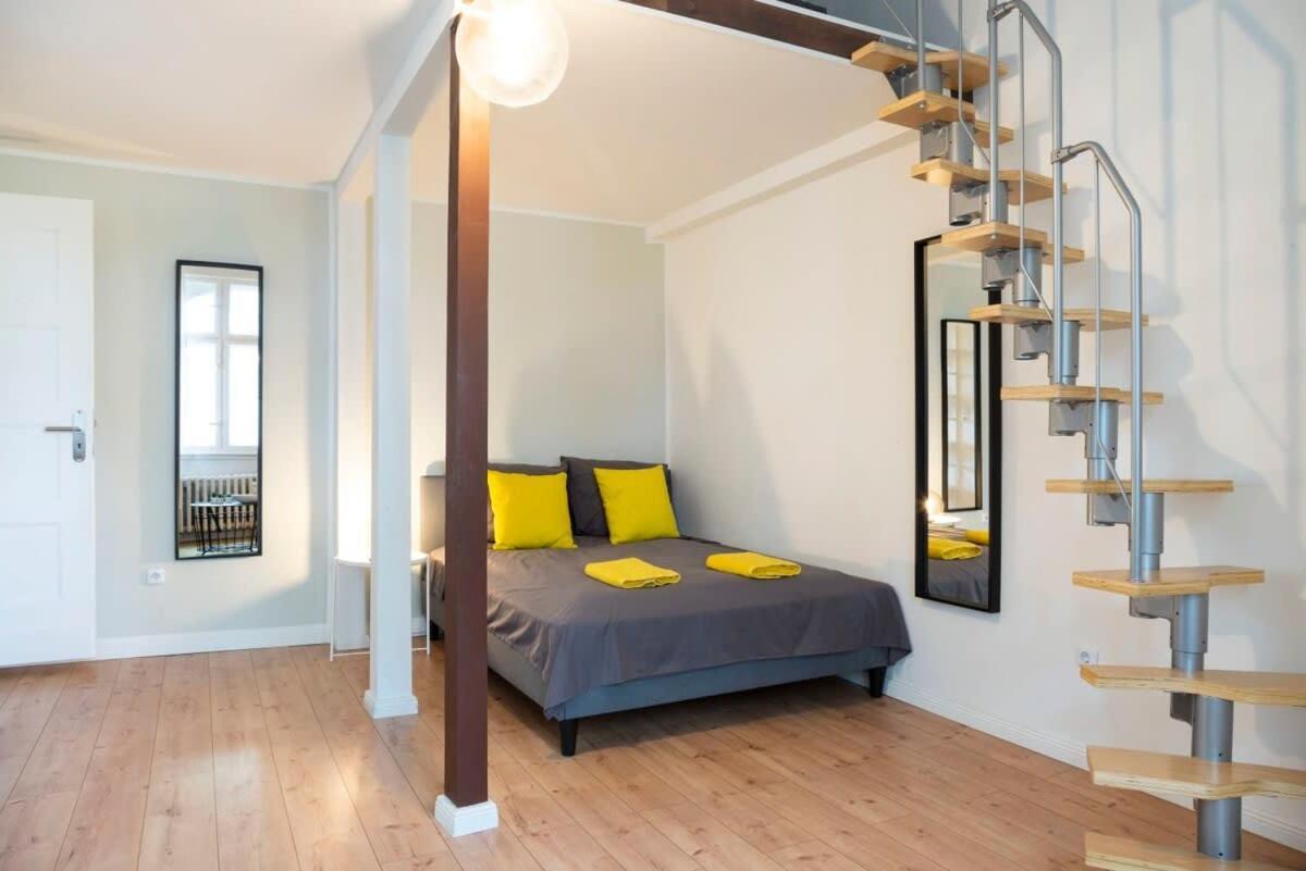Stylish Loft Selfcheckin Street Parking Appartement Berlijn